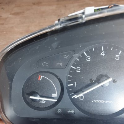 Панель приборов Honda Civic 2000 хетчбэк 5дв. D14Z2 - изображение 18