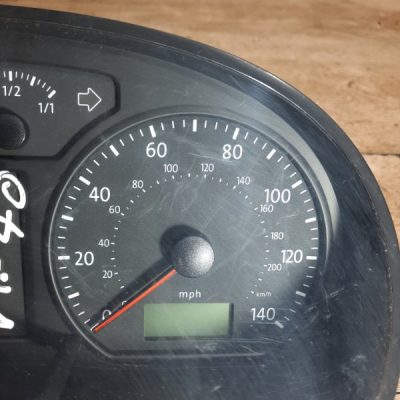 Панель приборов Volkswagen Polo 2005 BKY хетчбэк 3дв. - изображение 3