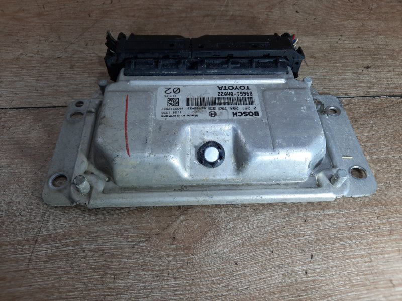 Блок управления двигателем Toyota Aygo 2006 1KR-FE хетчбэк 3дв. - изображение 1