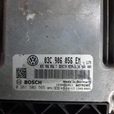 Блок управления двигателем Volkswagen Golf 5 2007 BLF хетчбэк 5дв. - изображение 4