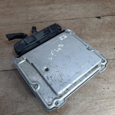Блок управления двигателем Volkswagen Golf 5 2007 BLF хетчбэк 5дв. - изображение 6