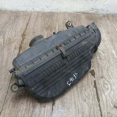 Корпус воздушного фильтра Subaru Forester 2004 EJ202 джип внедорожник 5дв.