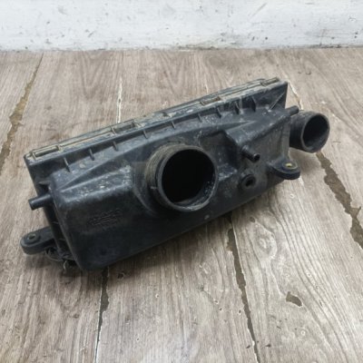 Корпус воздушного фильтра Subaru Forester 2004 джип внедорожник 5дв. EJ202 - изображение 3