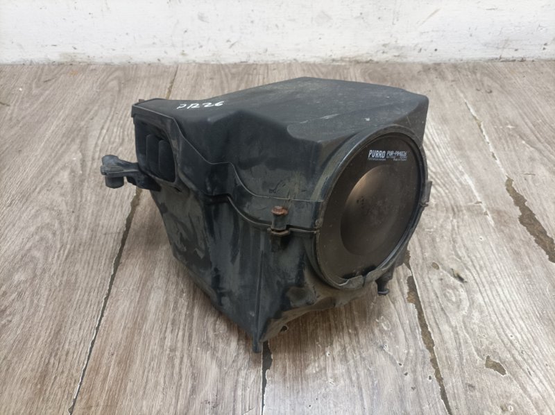 Корпус воздушного фильтра Ford Focus 2 2008 хетчбэк 5дв. SHDA
