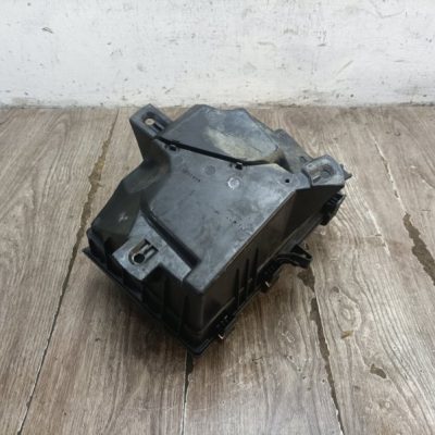 Корпус воздушного фильтра Volvo S60 2004 D5244T седан 4дв. - изображение 6