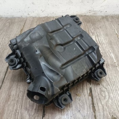 Корпус воздушного фильтра Renault Trafic 2011 минивен M9R - изображение 6