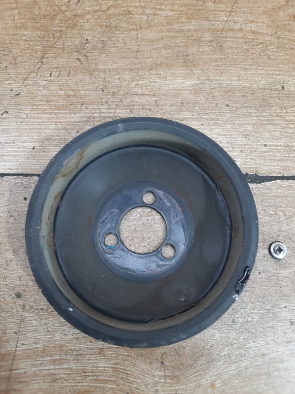 Шкив помпы Opel Meriva A 2006 минивэн Z16XEP 1.6