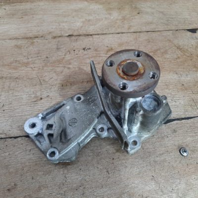 Помпа Ford Fiesta 5 2007 FXJB 5дв хечбек - изображение 2