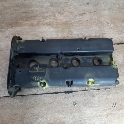 Крышка клапанов Ford Fiesta 5 2007 5дв хечбек FXJB - изображение 9