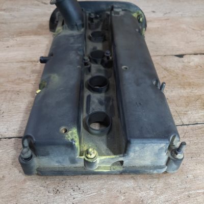 Крышка клапанов Ford Fiesta 5 2007 FXJB 5дв хечбек - изображение 5