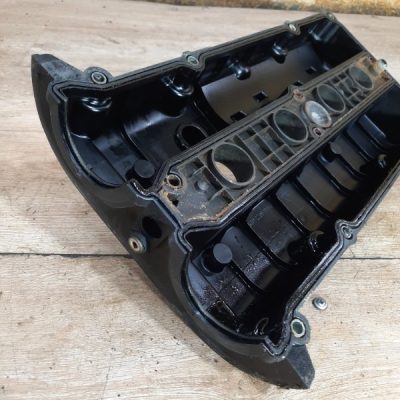 Крышка клапанов Ford Fiesta 5 2007 FXJB 5дв хечбек - изображение 9