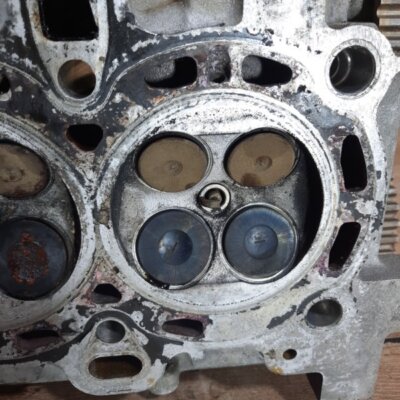 Головка блока цилиндров Ford Fiesta 5 2007 5дв хечбек FXJB - изображение 2
