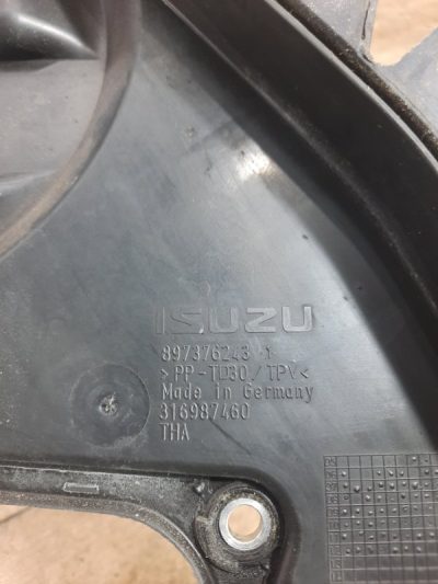 Кожух ремня ГРМ Opel Zafira B 2009 A17DTR Минивэн