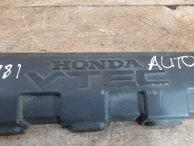 Декоративная крышка двигателя Honda Civic 2003 D16V1 Хетчбэк 5-ти дв. - изображение 3
