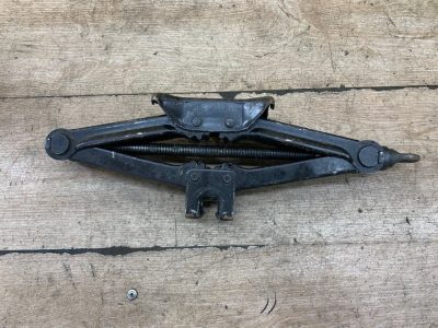 Домкрат Opel Tigra 2000 X14XE 1.4 купе