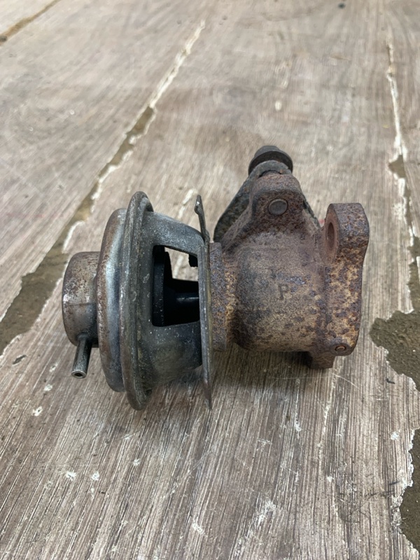 Клапан EGR (ЕГР) Hyundai Terracan 2004 Джип Внедорожник J3 2.9
