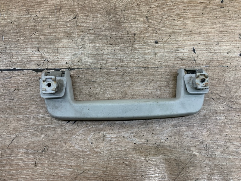 Ручка потолка Ford Mondeo 2001 седан 4дв. CJBA Перед. Прав.