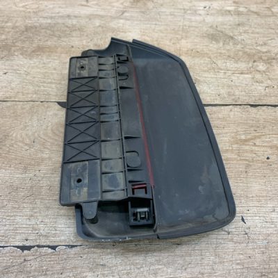 Стоп-сигнал крышки багажника Ford Mondeo 2001 CJBA седан 4дв., Задн. - изображение 3