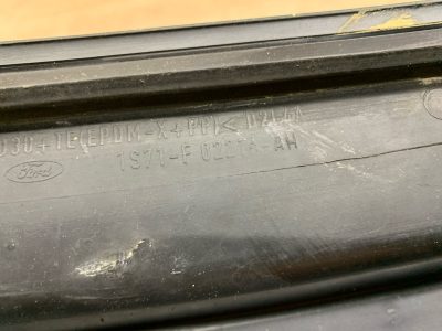 Водосток/жабо Ford Mondeo 2001 CJBA седан 4дв., Прав.