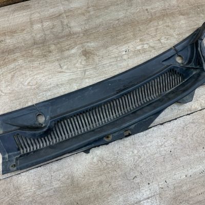 Водосток/жабо Ford Mondeo 2001 CJBA седан 4дв., Лев.