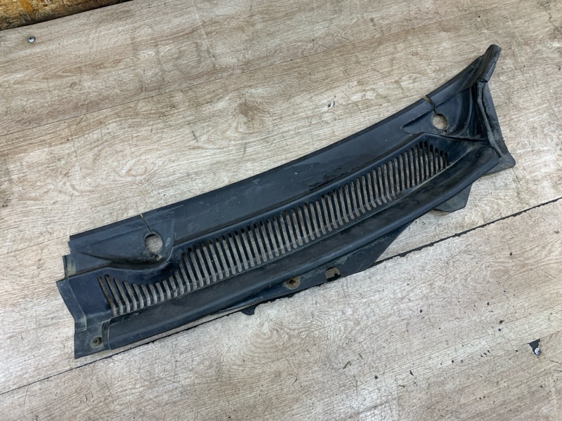 Водосток/жабо Ford Mondeo 2001 CJBA седан 4дв., Лев. - изображение 1