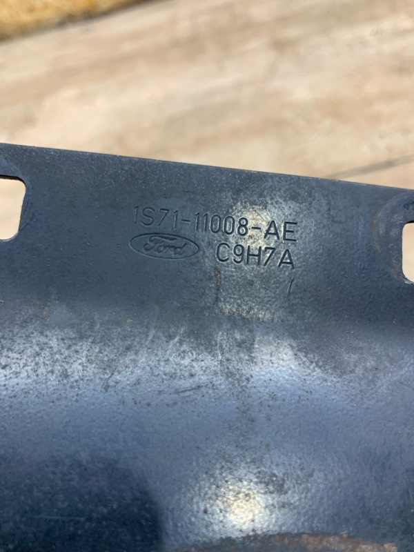 Опора амортизатора Ford Mondeo 2001 седан 4дв. CJBA Перед. Прав.