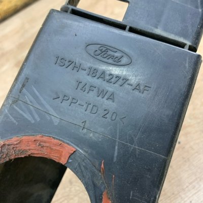 Корпус воздушного фильтра Ford Mondeo 2001 седан 4дв. CJBA - изображение 3