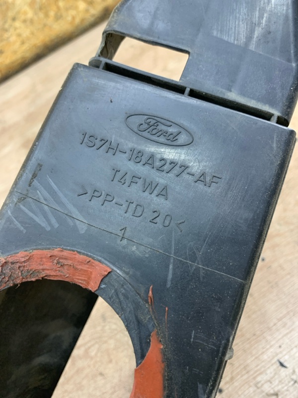 Корпус воздушного фильтра Ford Mondeo 2001 CJBA седан 4дв. — изображение 6