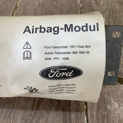 Подушка безопасности Ford Mondeo 2001 седан 4дв. CJBA Перед. Прав. - изображение 12