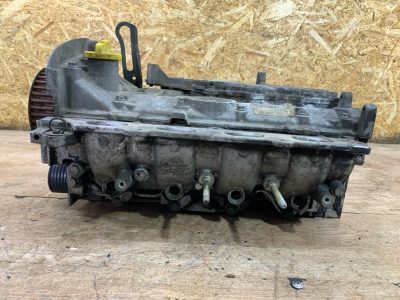 Головка блока цилиндров Renault Megane 2 2007 K4J740