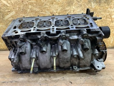 Головка блока цилиндров Renault Megane 2 2007 K4J740