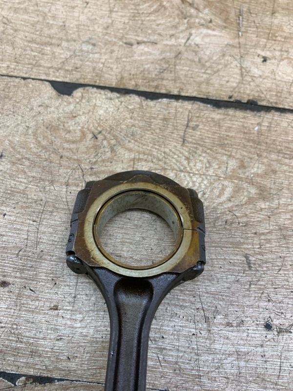 Поршень Renault Megane 2 K4J740