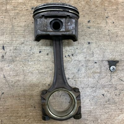 Поршень Nissan Micra 2006 K12E