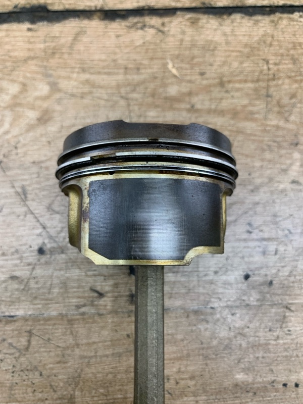 Поршень Audi TT 2005 BAM - изображение 11