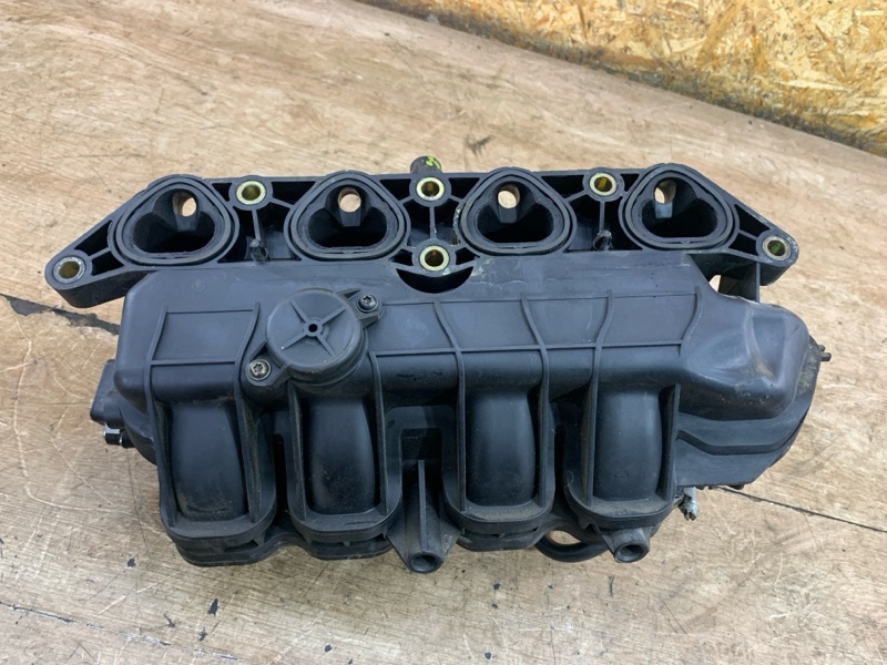 Коллектор впускной Volkswagen Golf 4 2005 AUA — изображение 7