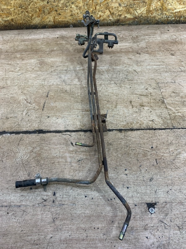 Топливная рампа Subaru Forester 2008 EJ201NVTAB - изображение 4