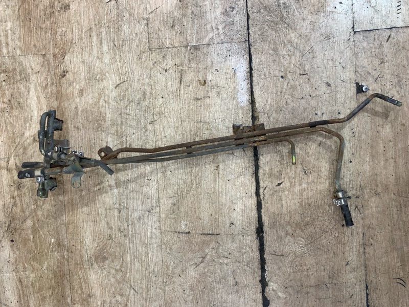 Топливная рампа Subaru Forester 2008 EJ201NVTAB - изображение 6