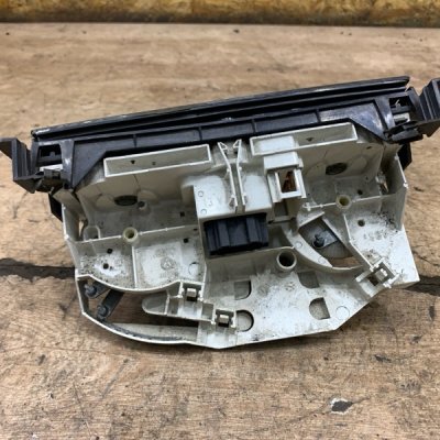 Блок управления климат-контролем Volkswagen Lupo 2003 хетчбэк 3дв. 1.4 AUD - изображение 4