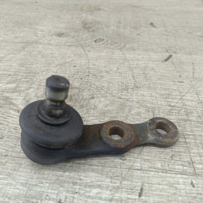 Шаровая опора Opel Tigra 1996 X14XE 1.4 купе, Перед., Прав.
