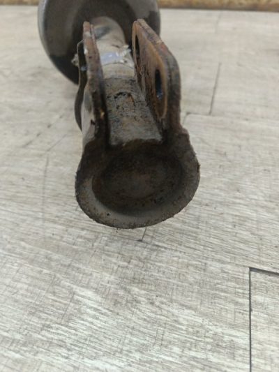 Стойка подвески Opel Tigra 1996 X14XE 1.4 купе, Перед., Лев.