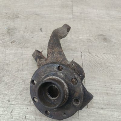 Поворотный кулак Opel Tigra 1996 X14XE 1.4 купе, Перед., Прав.