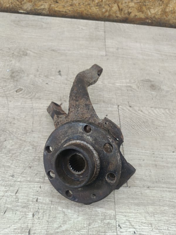 Поворотный кулак Opel Tigra 1996 X14XE 1.4 купе, Перед., Прав.