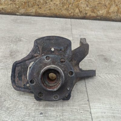 Поворотный кулак Opel Tigra 1996 X14XE 1.4 купе, Перед., Лев.