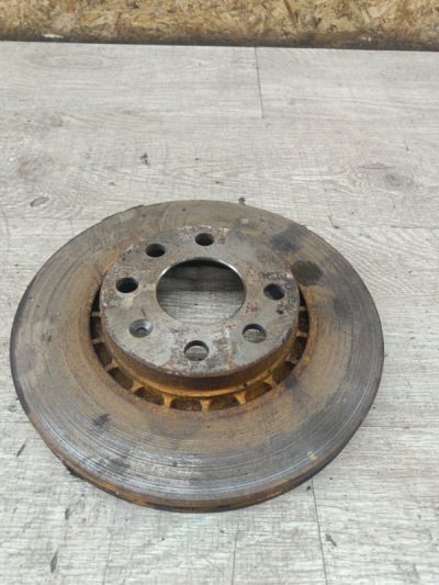 Тормозной диск Opel Tigra 1996 X14XE 1.4 купе, Перед., Лев.