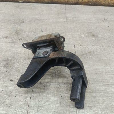 Подушка двигателя Opel Tigra 1996 X14XE 1.4 купе