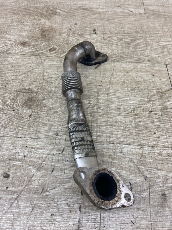 Патрубок EGR Volkswagen Golf 5 2005 хетчбэк 5дв. BXE