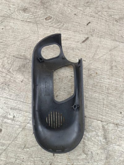 Накладка на ручку двери внутреннюю Opel Tigra 1996 X14XE 1.4 купе, Лев.