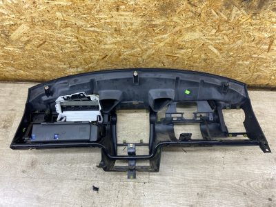 Торпедо Opel Tigra 1996 X14XE 1.4 купе