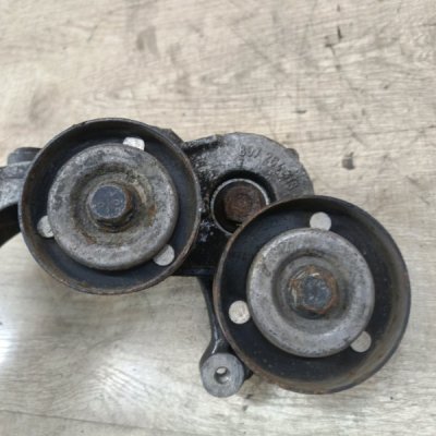Кронштейн генератора Opel Astra H 2007 5дв хечбек Z17DTH - изображение 6