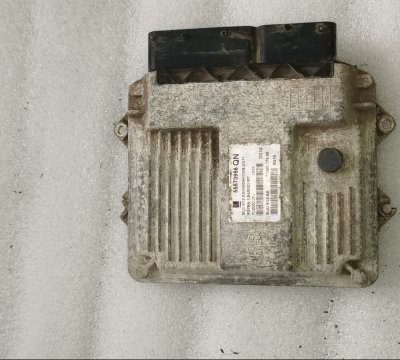 Блок управления двигателем Opel Astra H 2006 Z13DTH 1.3 универсал